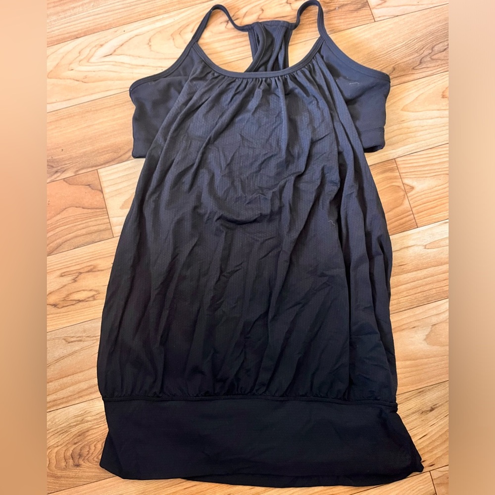 Lululemon no limits tank
